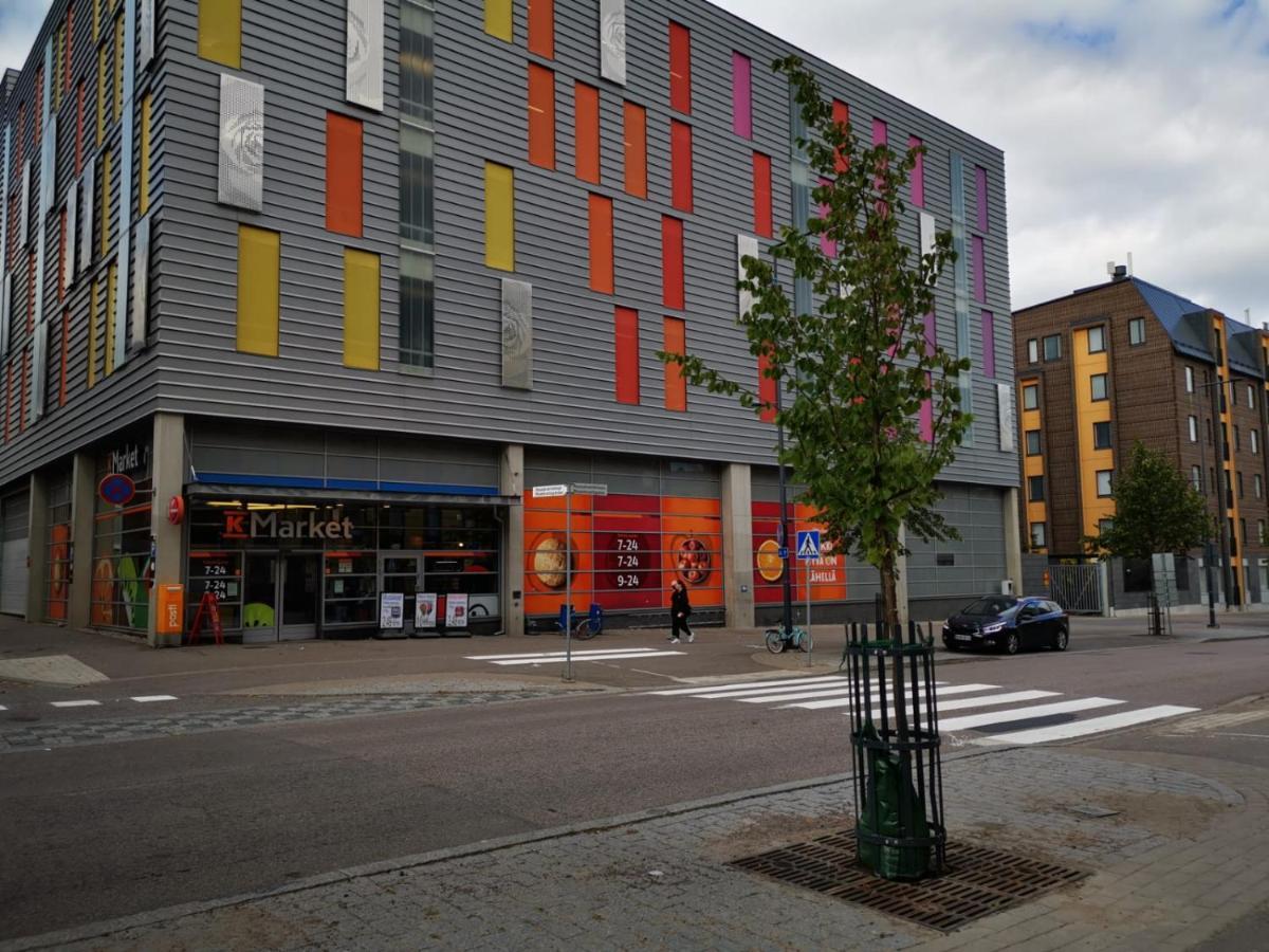 Ruby Studio 5Min To Vantaa Airport And 20Min To Helsinki Center Apartment Exterior photo