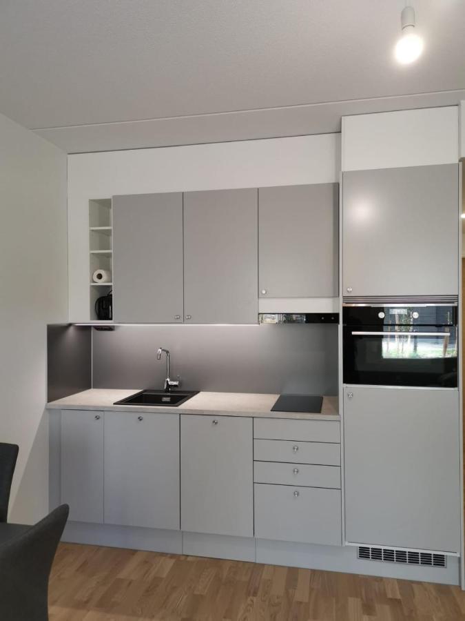 Ruby Studio 5Min To Vantaa Airport And 20Min To Helsinki Center Apartment Exterior photo